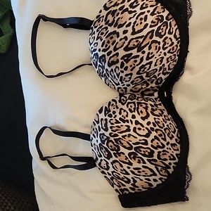 NWOT. Victoria's Secret leopard print Bra
